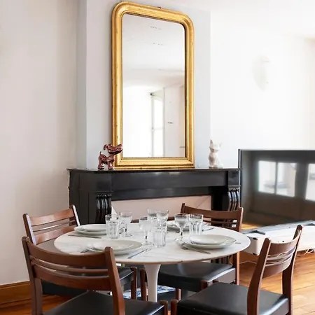Apartment Sur La Place Stanislas *